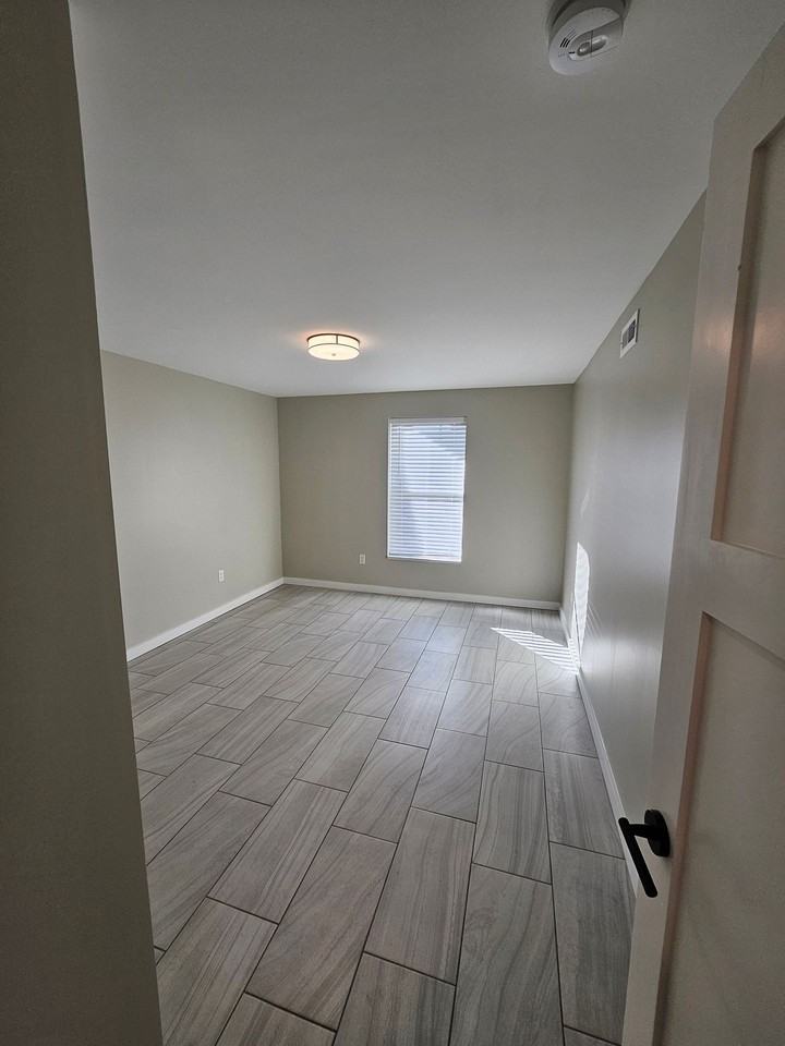 Apartments@41 - Photo 6 of 45