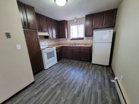 760 Brandon Ave - Photo 1 of 1