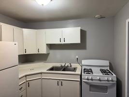 featured image of 1521 N Hocker Ave