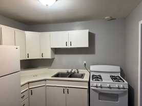 1521 N Hocker Ave - Photo 1 of 1
