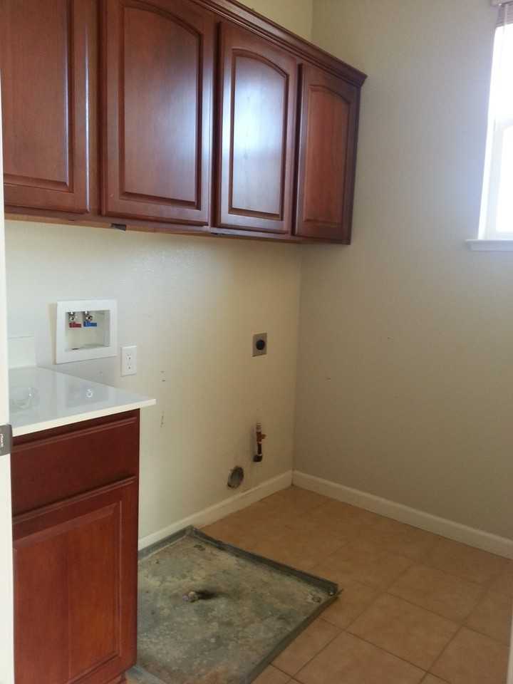 9620 Misty Blue Ct - Photo 4 of 12