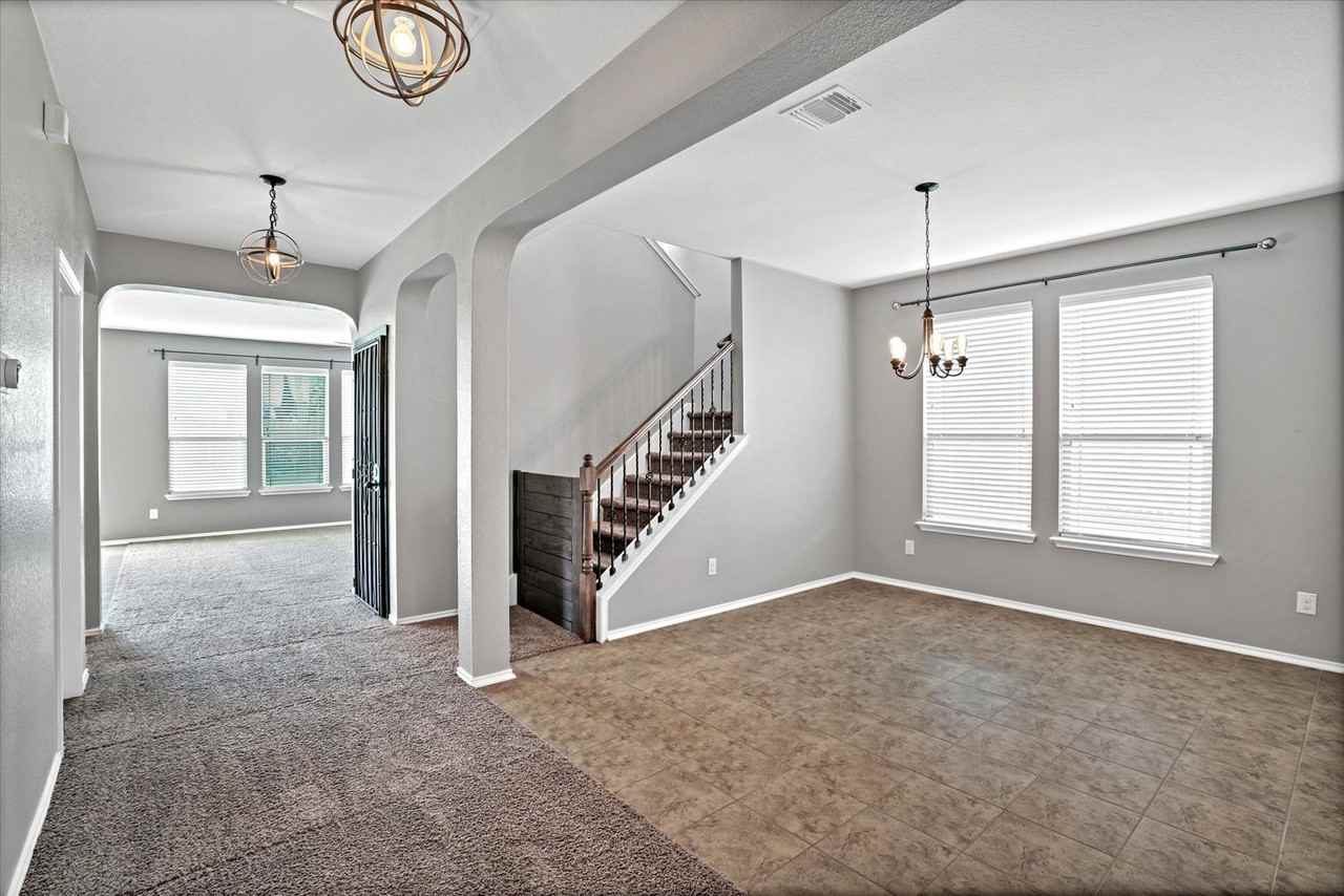 222 Culebra Dr - Photo 7 of 22