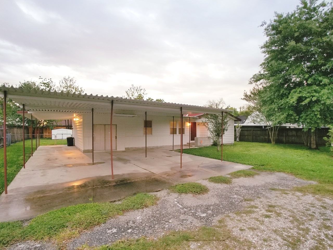 3310 Marvin Rd - Photo 3 of 21