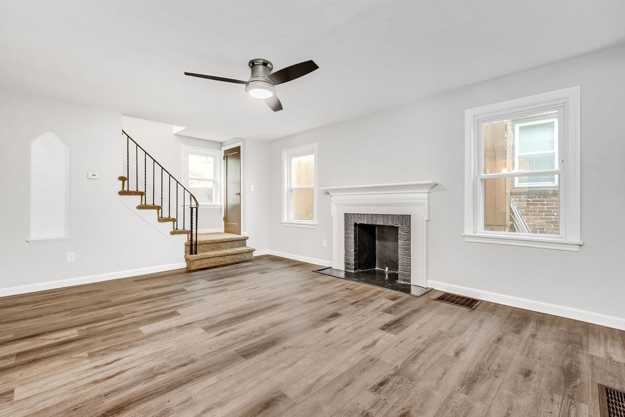 1330 Oakridge St - Photo 3 of 29