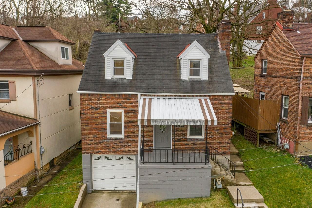 1330 Oakridge St - Photo 4 of 29