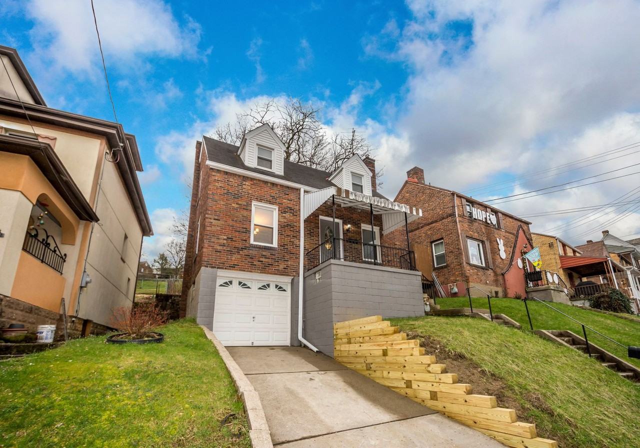 1330 Oakridge St - Photo 5 of 29