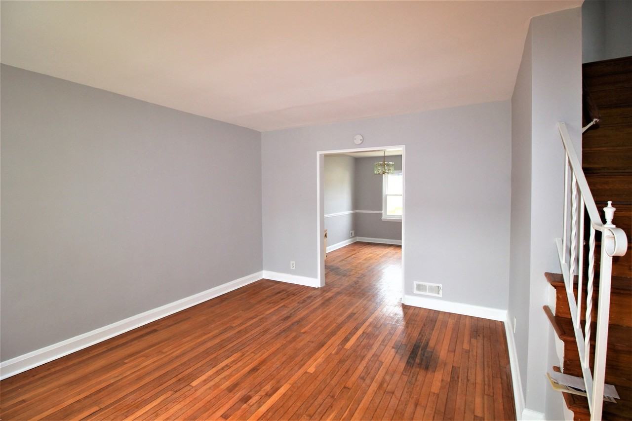 2304 Dukeland St - Photo 2 of 7