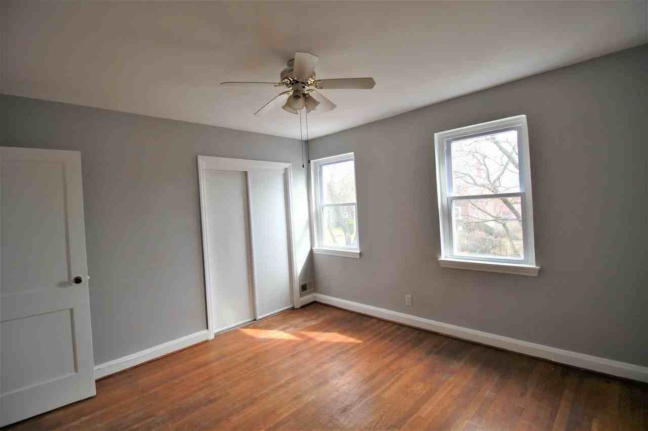 2304 Dukeland St - Photo 6 of 7