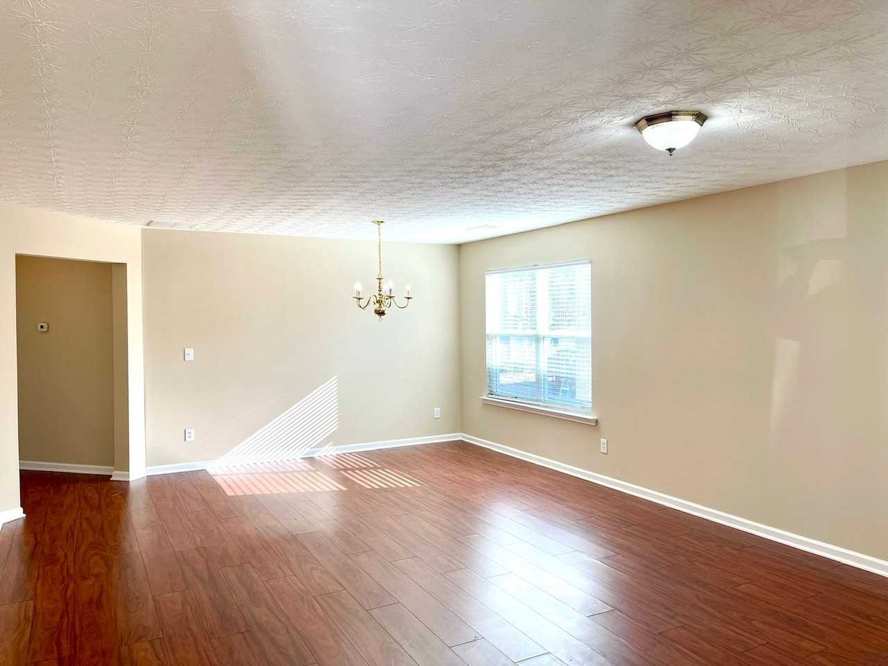 6536 Waterford St Sw - Photo 2 of 23