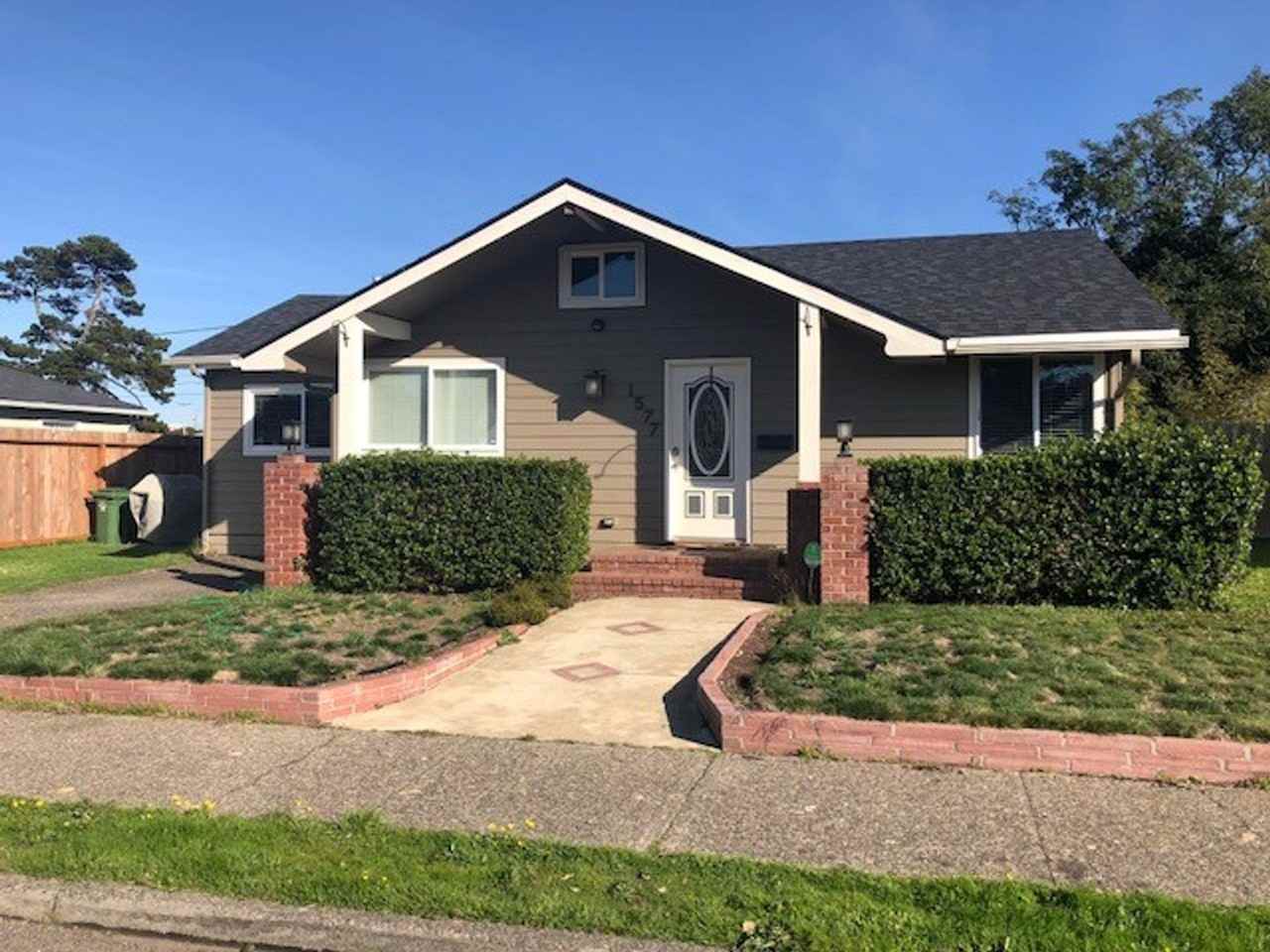 1577 Hayes St - Photo 2 of 50