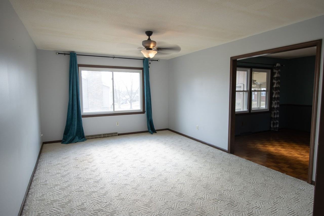 4202 Faurot Dr - Photo 7 of 25