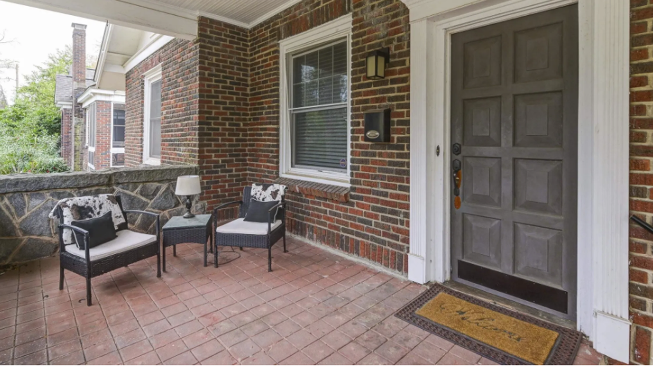 2305 Blossom St - Photo 2 of 50