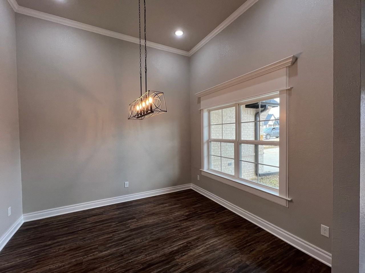 14827 Fallow Ln - Photo 3 of 27