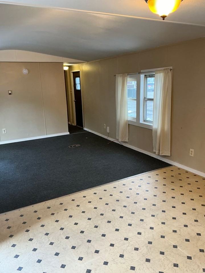 6 Kayla Ln - Photo 3 of 6