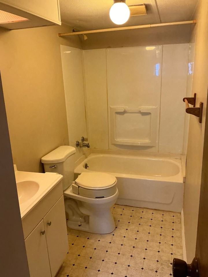 6 Kayla Ln - Photo 4 of 6