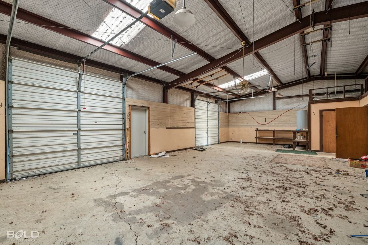 368 Boling Ln - Photo 3 of 38