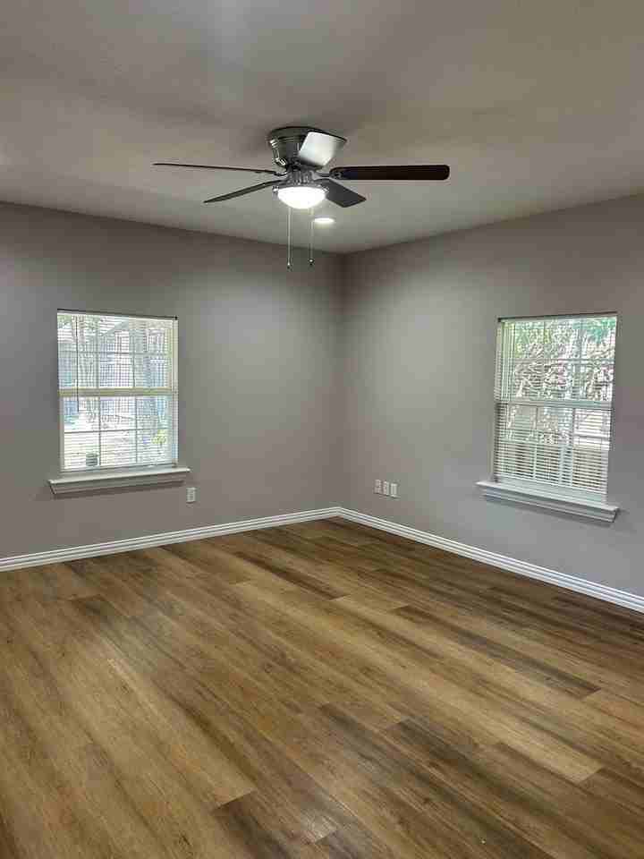 2940 S Hills Ave - Photo 7 of 8