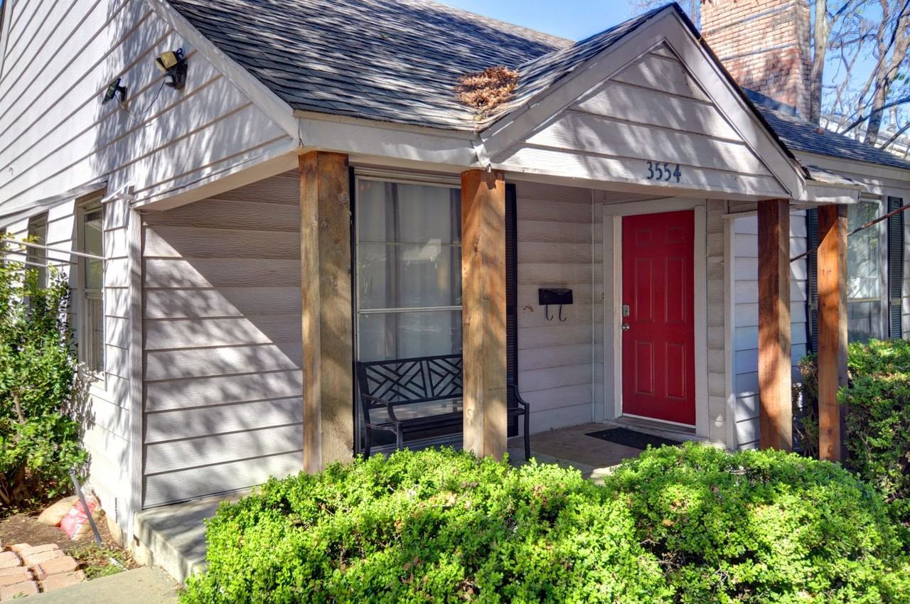 3554 Stadium Dr - Photo 2 of 24