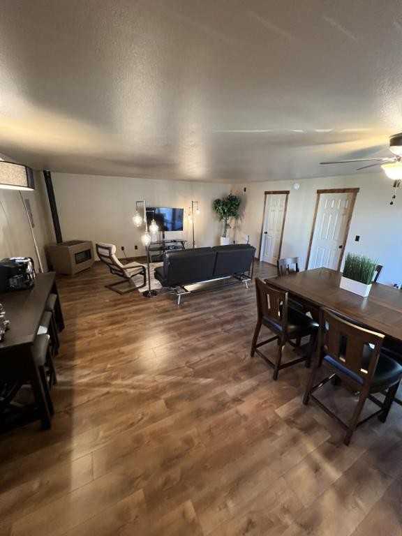 965 Hedburg Dr - Photo 2 of 7