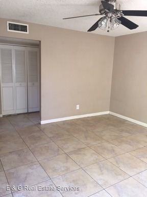 2419 W Kilarea Ave - Photo 3 of 9