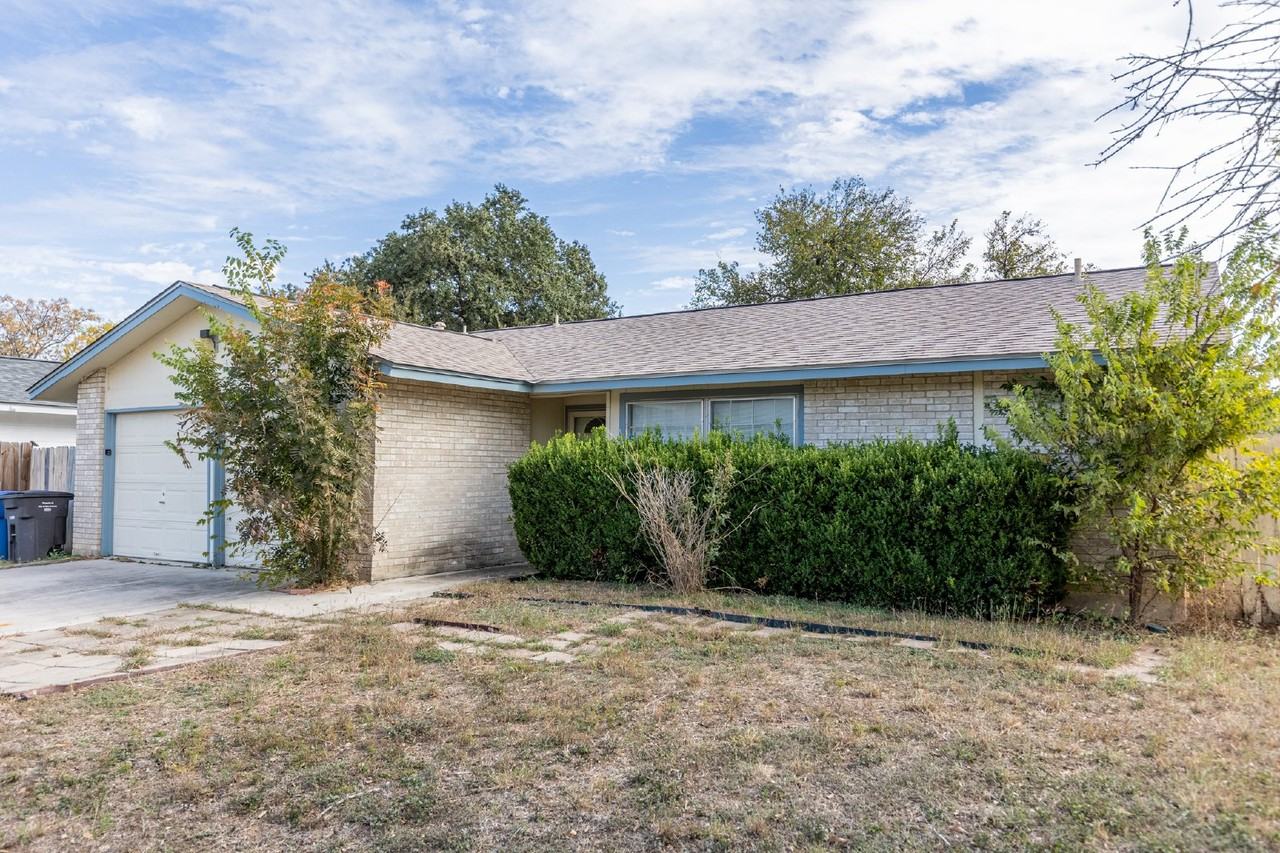 6602 Timberhill - Photo 2 of 25