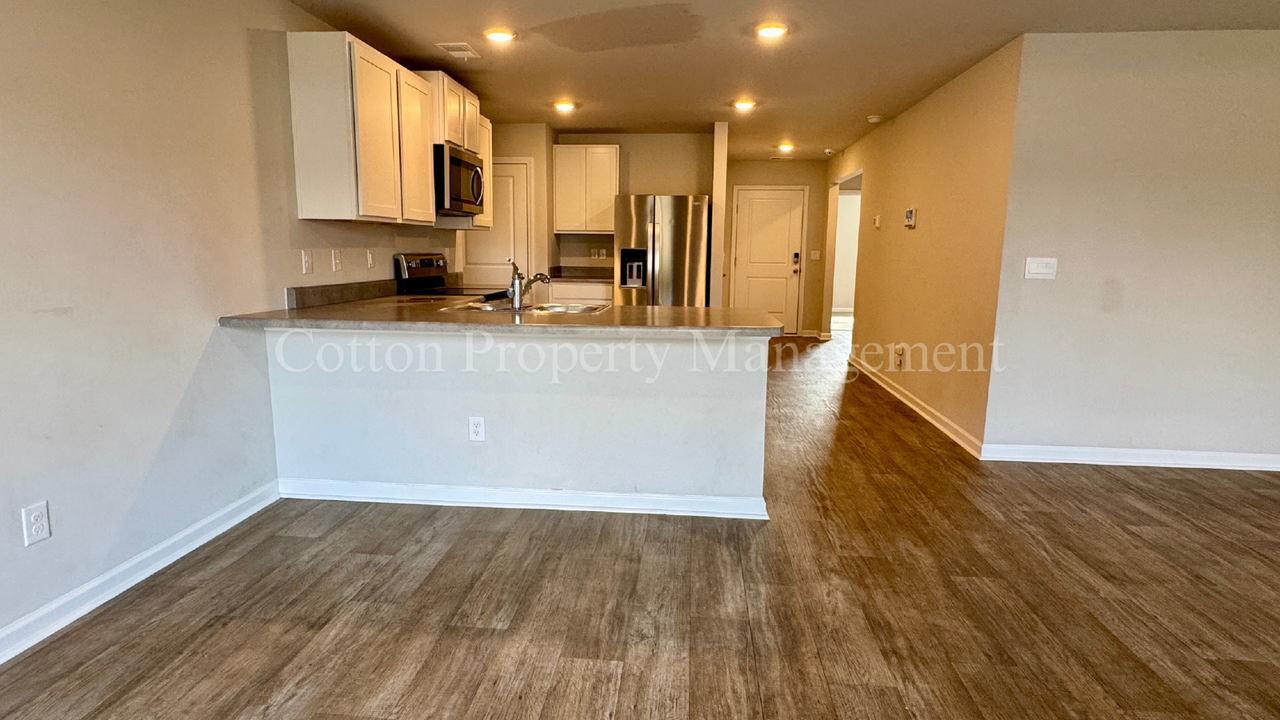 1114 Forest Glen Dr Ne - Photo 6 of 29