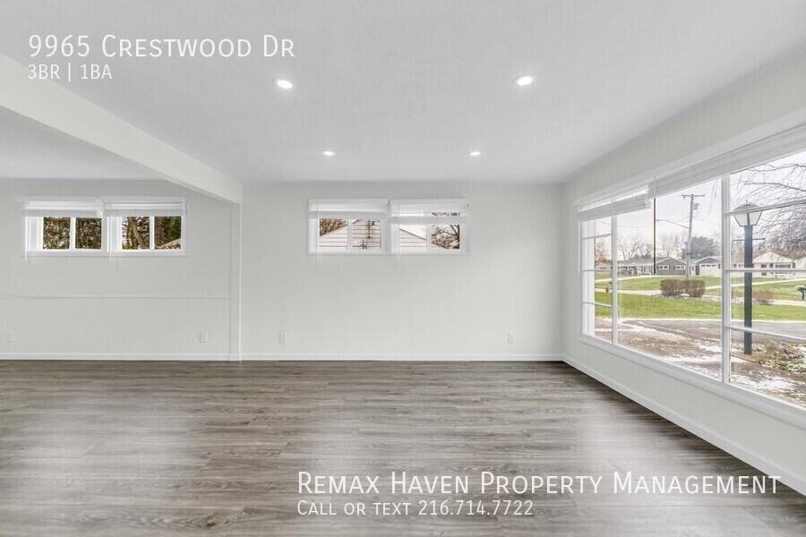 9965 Crestwood Dr - Photo 2 of 23