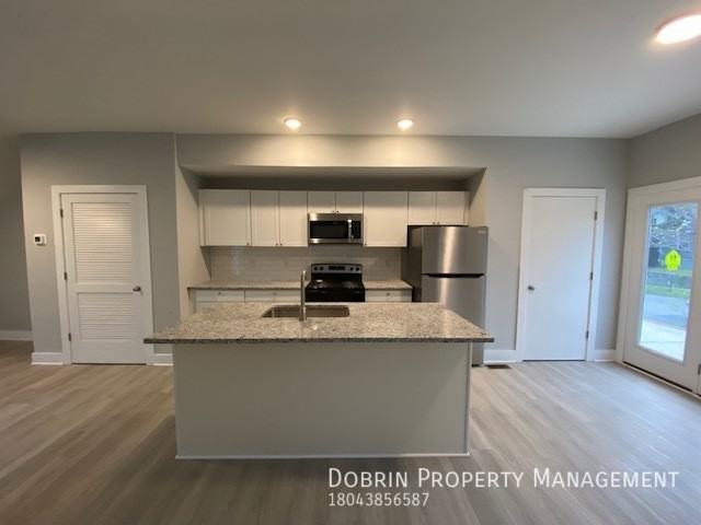 1715 Maury St #1 - Photo 3 of 11