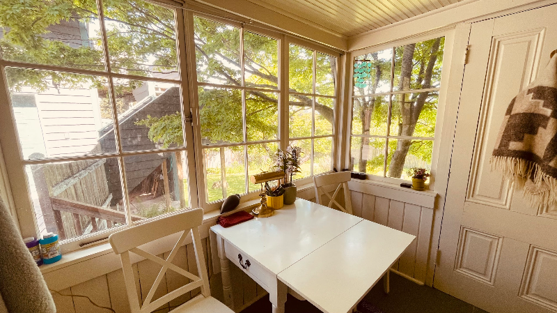 1104 Madison St - Photo 5 of 22