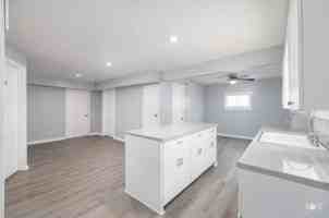 featured image of 912 North Monroe Street