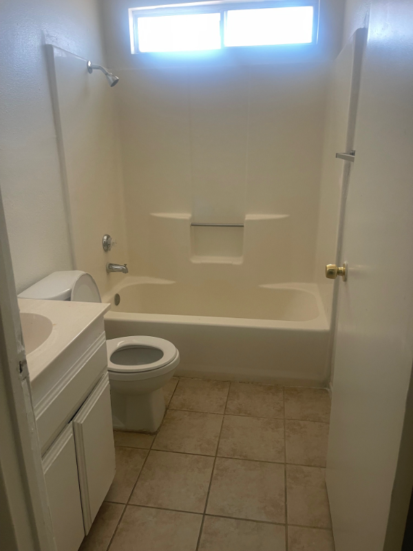 18635 Larkspur Rd #13 - Photo 4 of 10