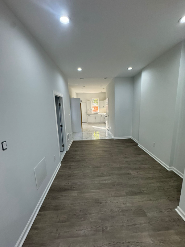 3750 N 17th St - Photo 3 of 16