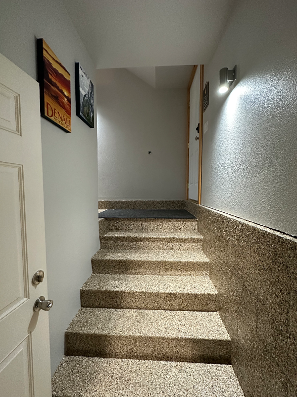 19439 Timberline Dr - Photo 2 of 13