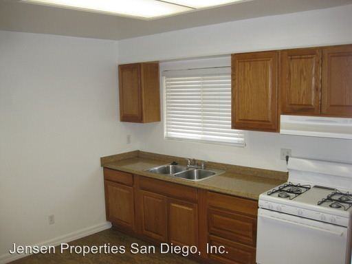 423 5th St - Photo 2 of 16