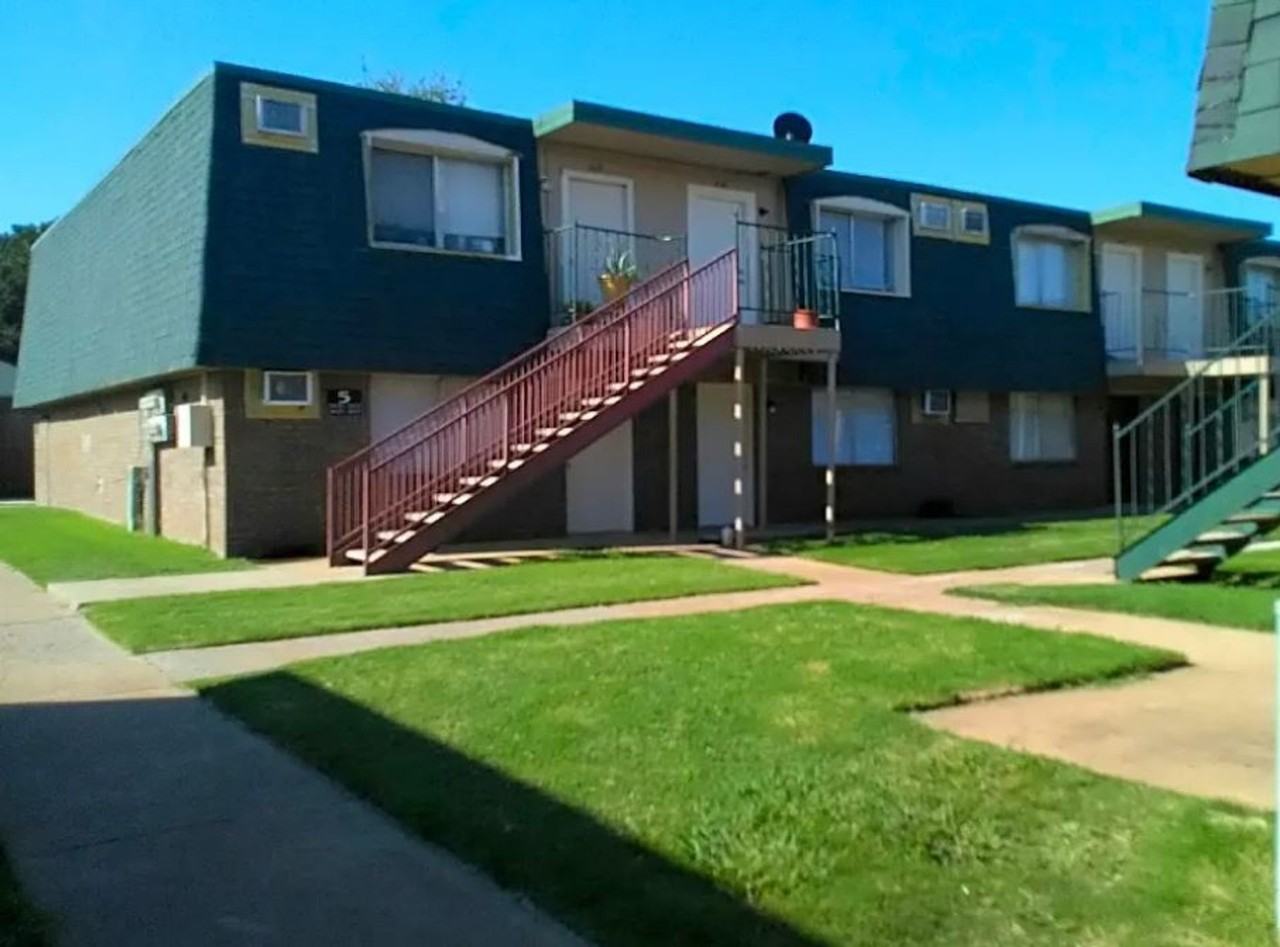 Villa Verde Apartments - Photo 6 of 21