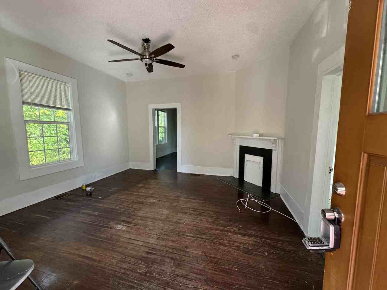 118 North 14th Street - Photo 5 of 9