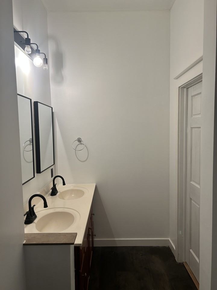 32 E South St #1 - Photo 3 of 14