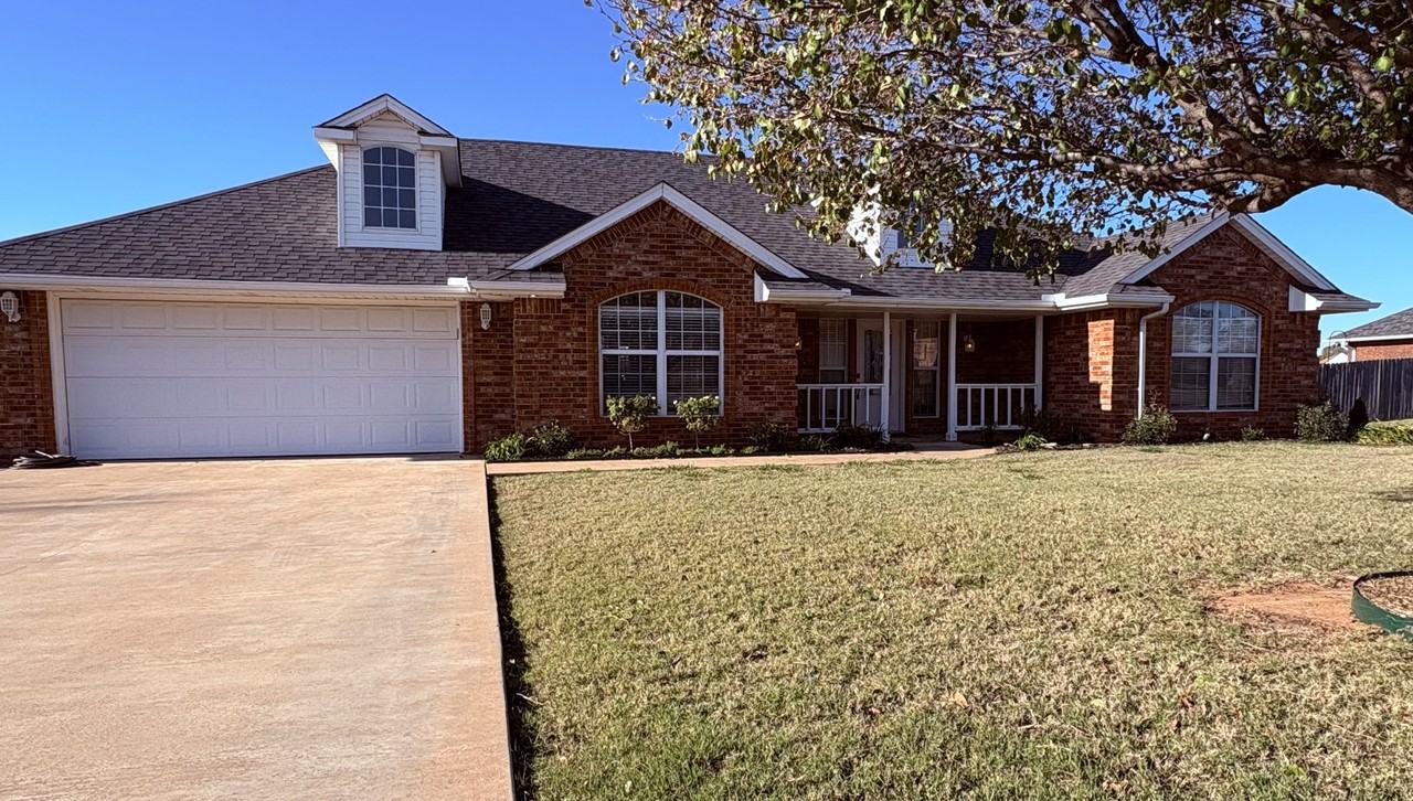 128 Nw Valleybrook Dr #NA - Photo 2 of 20