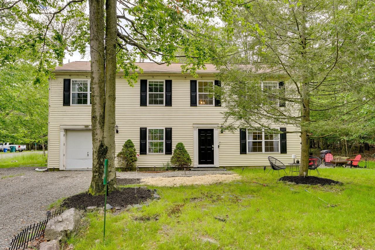 1490 Waterfront Dr #NA - Photo 4 of 36