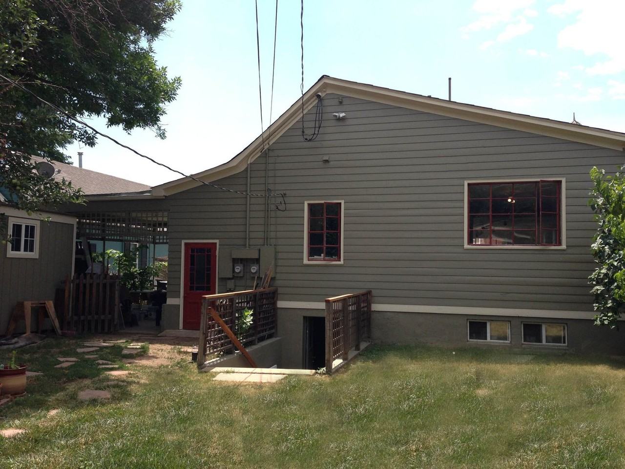 2021 Pine St - Photo 2 of 50