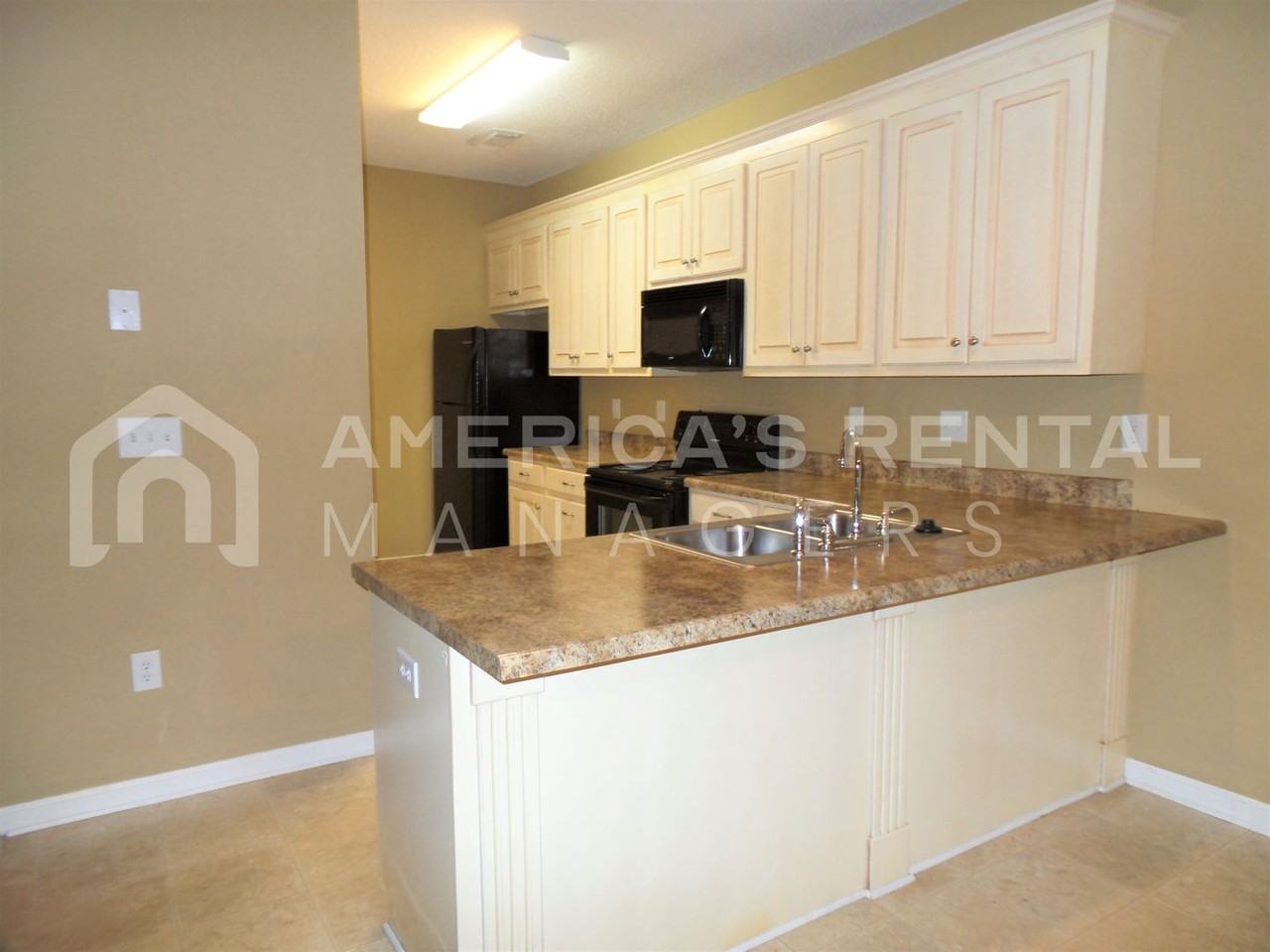 6704 Covington Villas Dr - Photo 5 of 14