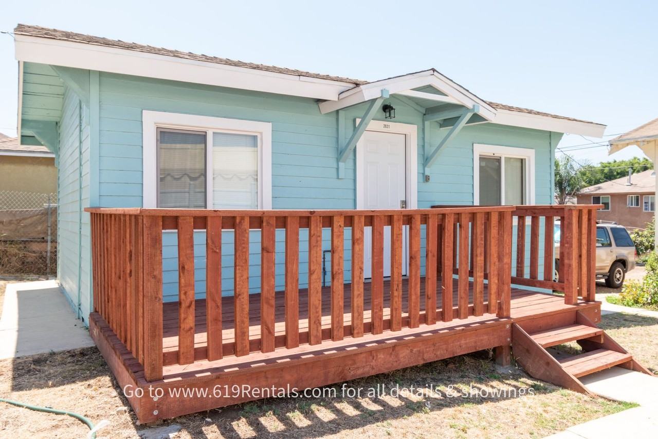 2021 Ocean View Blvd - Photo 2 of 12