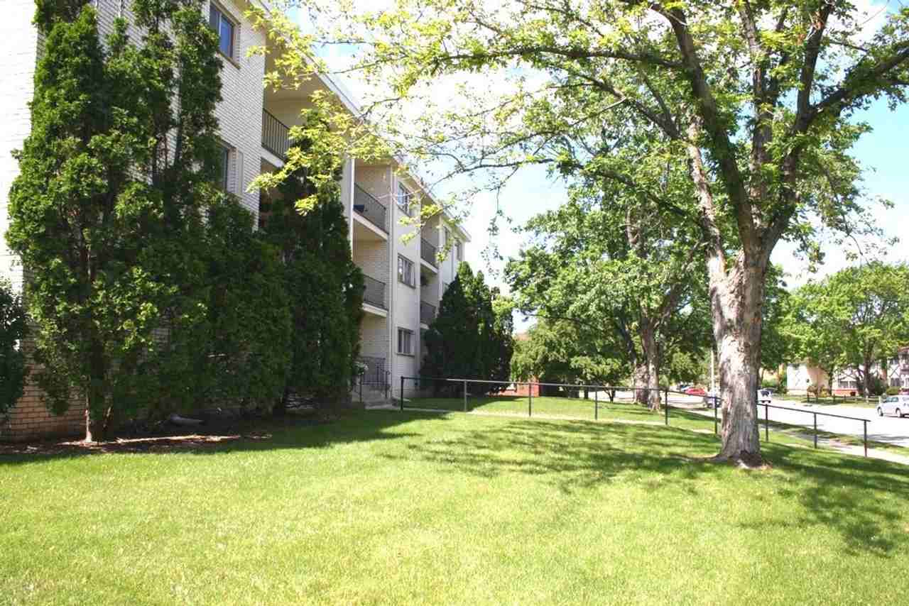 Regency Apartments - Photo 3 of 27