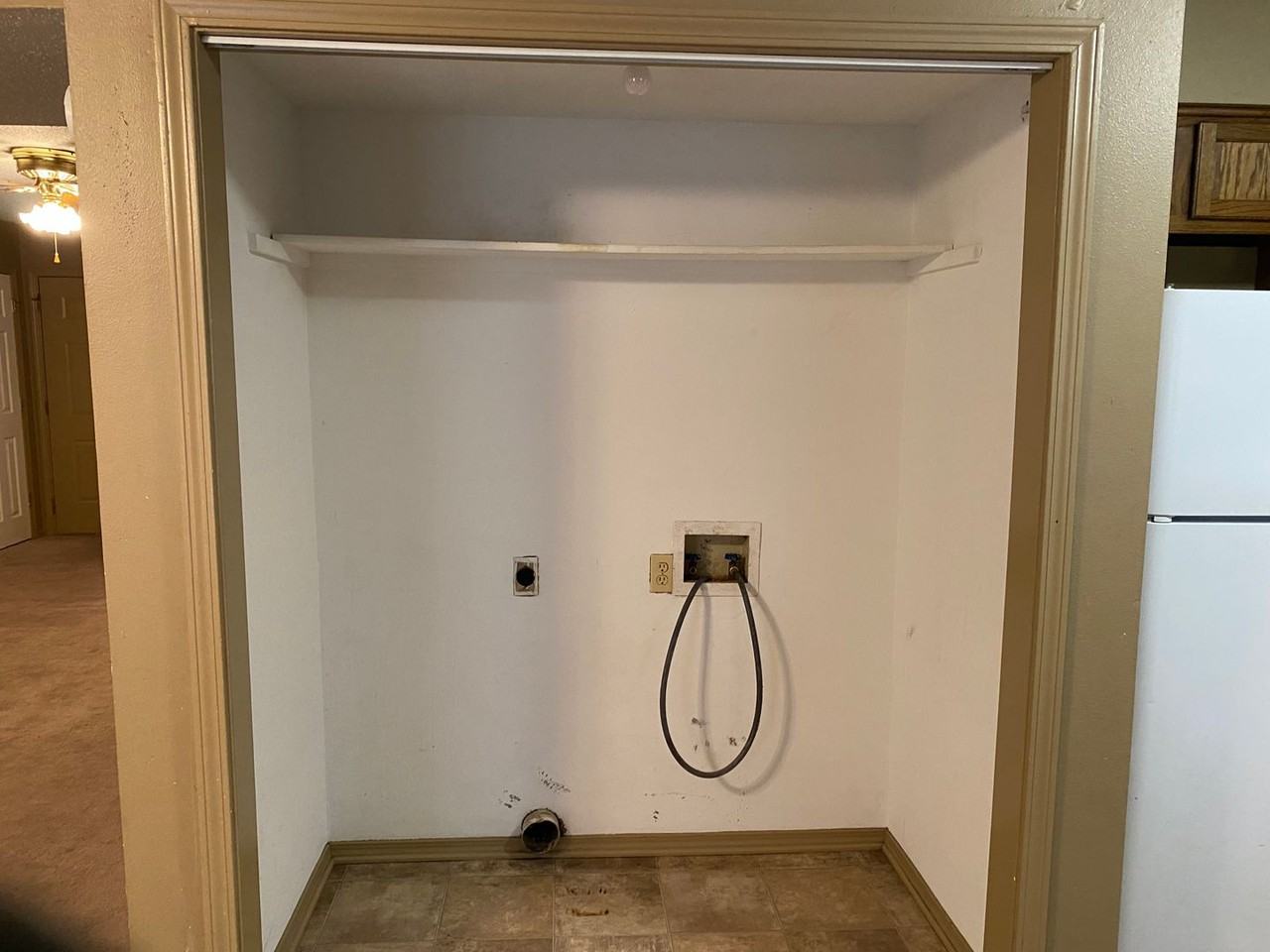 3314 E 4th St - Photo 5 of 10