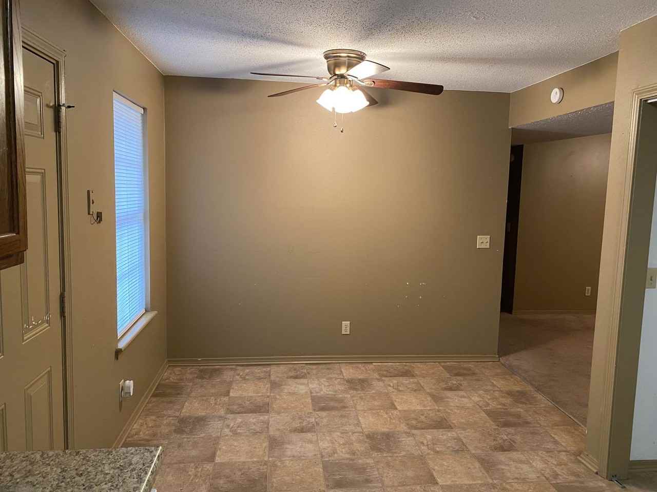 3314 E 4th St - Photo 6 of 10