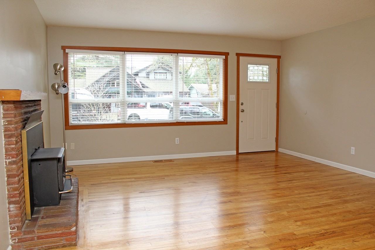17730 Mardee Ave - Photo 3 of 27