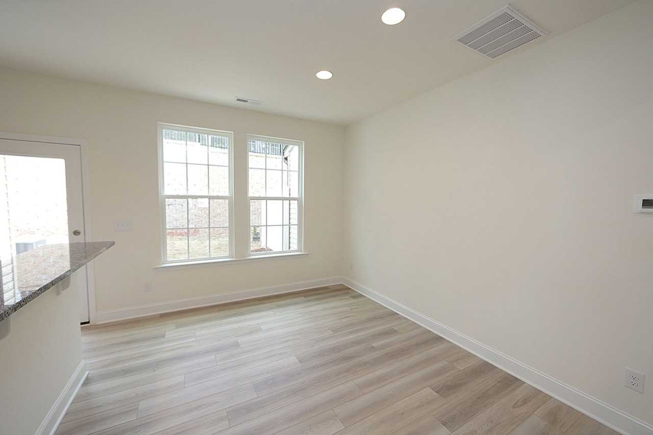 2010 Solana Woods Drive - Photo 6 of 17