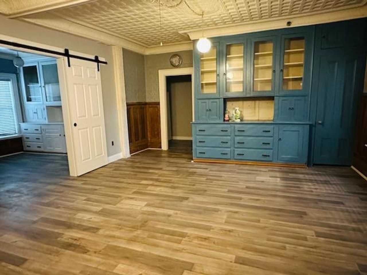 36 Chandler - Photo 2 of 11