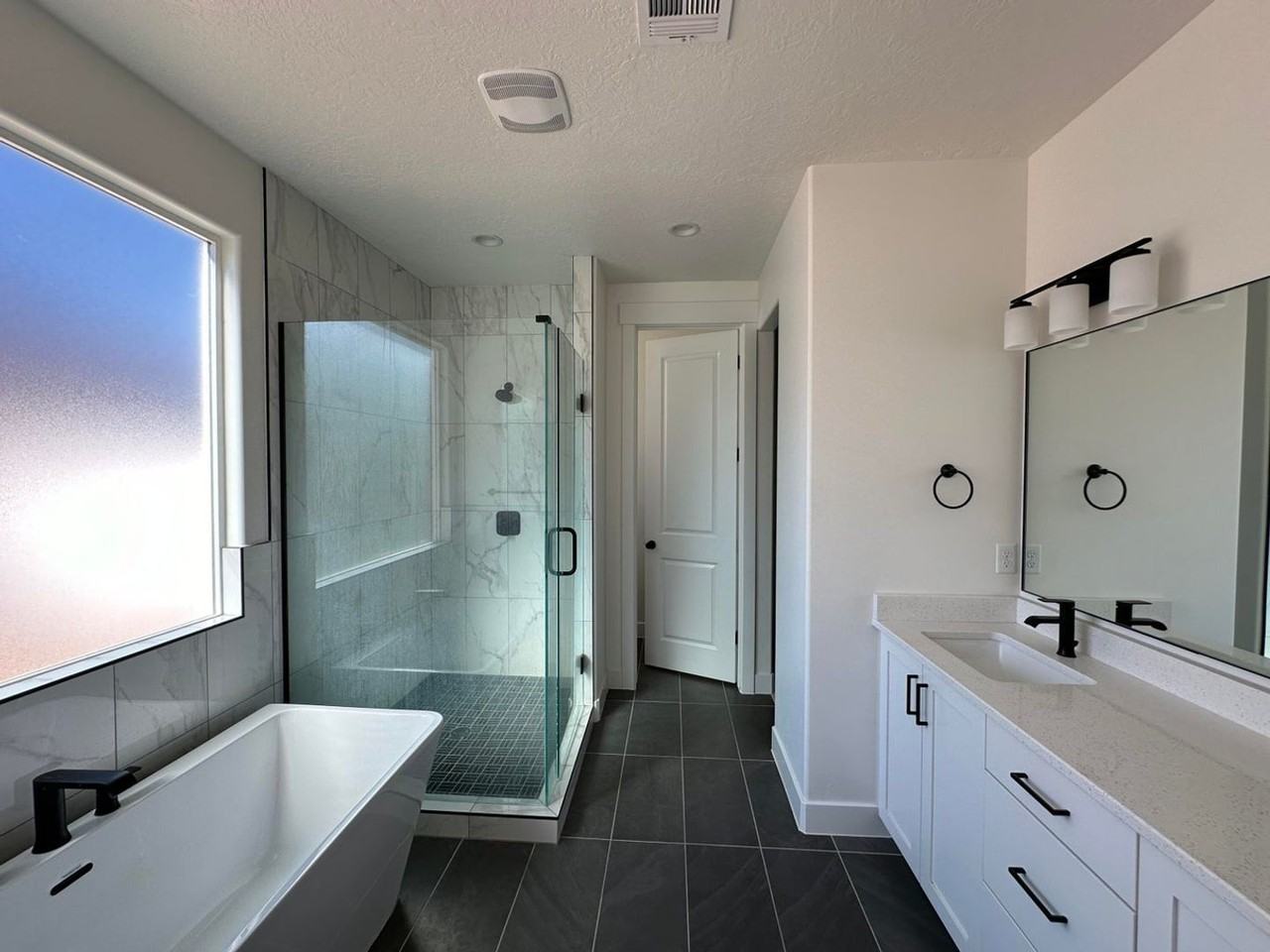366 N 40 E - Photo 6 of 30