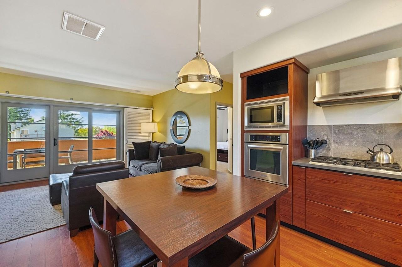 Fia Bella Suites 1279 - Photo 2 of 32